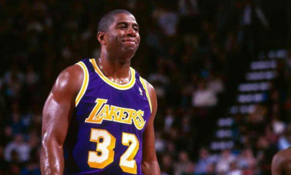 球世界里 球世界里